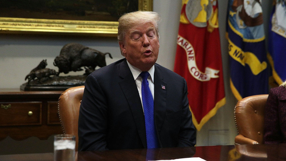 El presidente de los Estados Unidos, Donald J. Trump, reacciona durante un encuentro en la Casa Blanca. ALEX WONG (EFE)