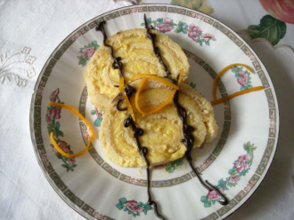 Rollo de crema de naranja al oporto (FOTO: Susana Ares)