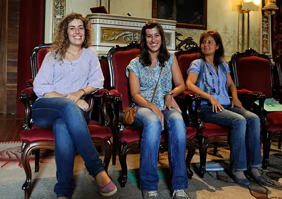 Antía y Mariña Pose y Yolanda García