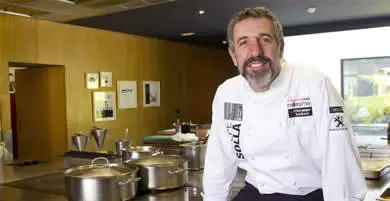 Solla, en sus fogones, en una imagen de archivo (AGG)