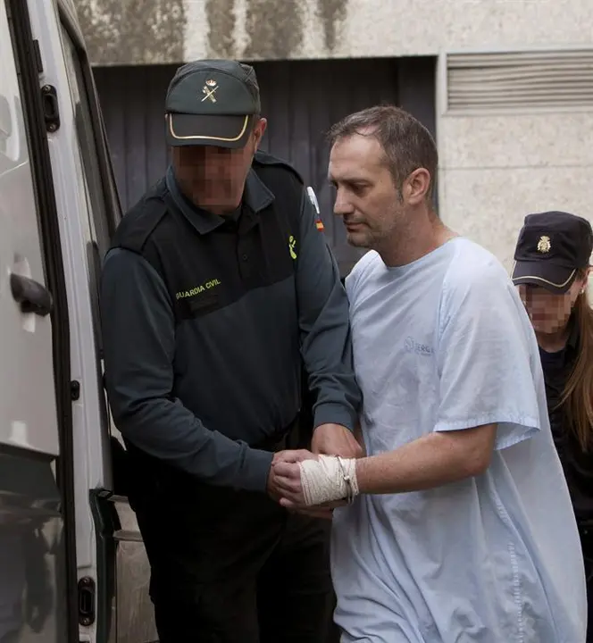 Finalmente, C. F., de 40 años, ha confesado ser el autor del acuchillamiento de su expareja en Vigo
