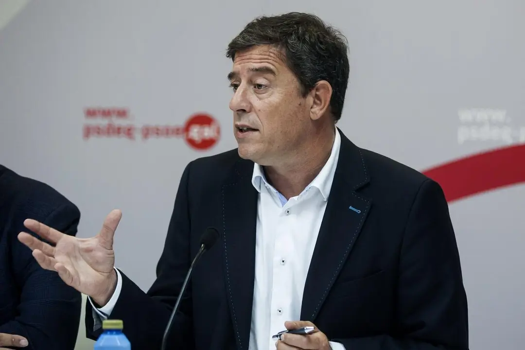 Gómez Besteiro, durante la conferencia de prensa sobre las enmiendas a los Presupuestos Generales del Estado