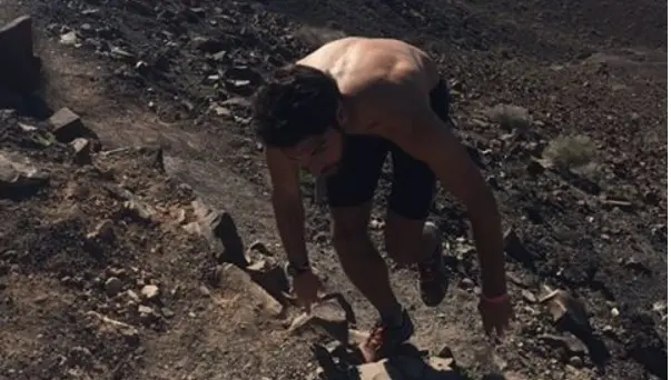 Fran recibe críticas por exponer a un riesgo innecesario a su hija y Cayetano se muestra ligero de ropa