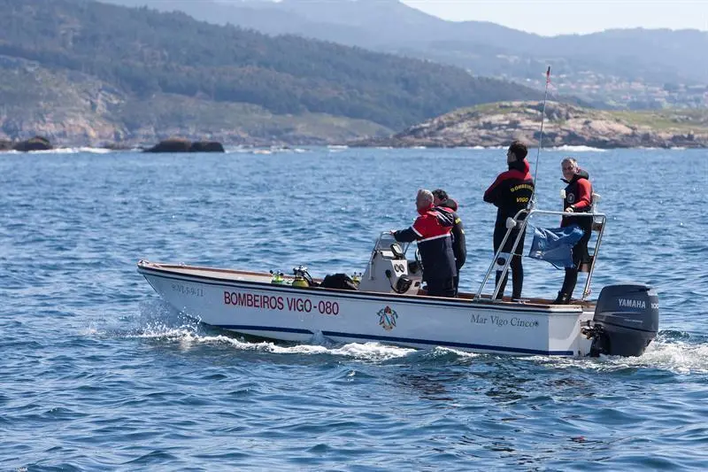 Efectivos del cuerpo de bomberos participaron en las labores de búsqueda