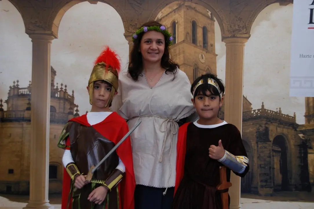 Concurso de caracterizaciones Arde Lucus 2016