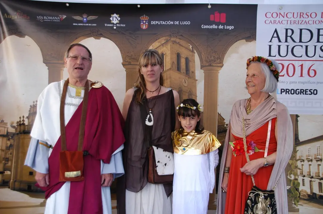 Concurso de caracterizaciones Arde Lucus 2016