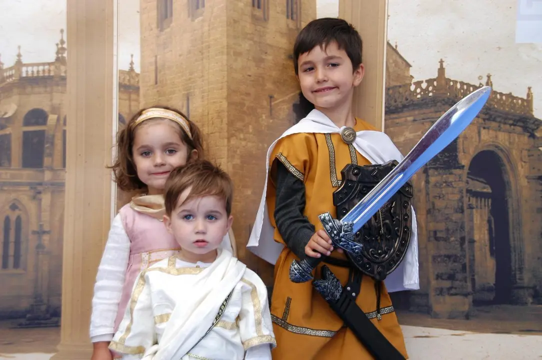 Concurso de caracterizaciones Arde Lucus 2016