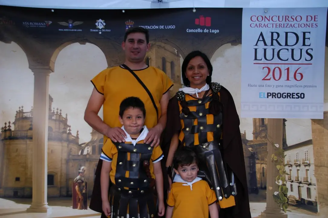 Concurso de caracterizaciones Arde Lucus 2016