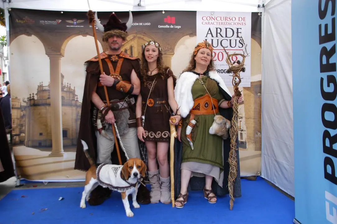 Concurso de caracterizaciones Arde Lucus 2016