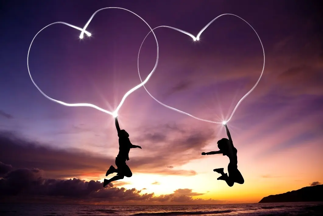 Las frases de amor siguen siendo uno de los recursos más utilizados para llegar al corazón de las personas