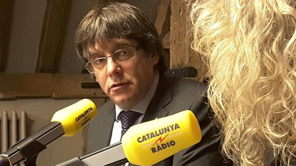 Carles Puigdemont, durante una entrevista. EFE