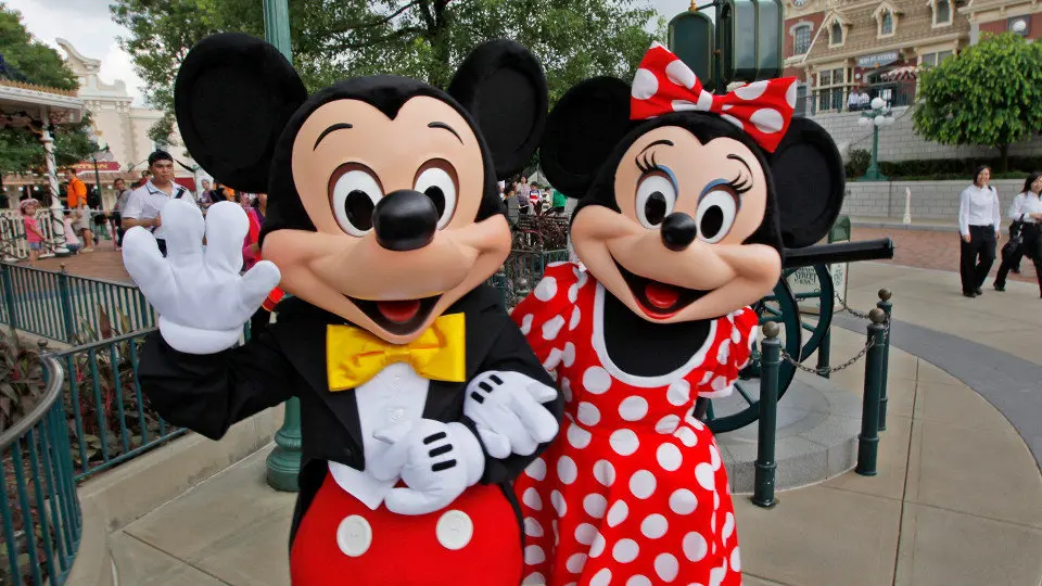 Mickey Mouse y Minnie Mouse, personajes de Disney. YM YIK (EFE)
