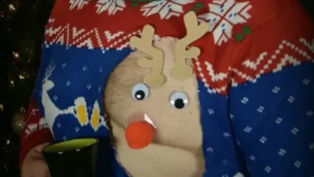 Lucir una "teta reno" es cosa seria. INSTAGRAM