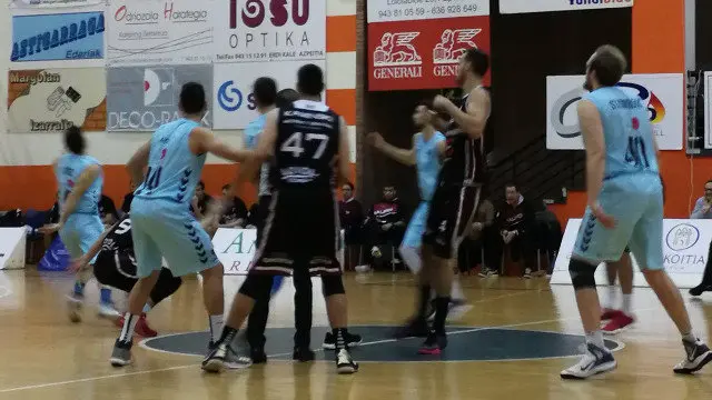 Un lance del Iraurgi-Breogán