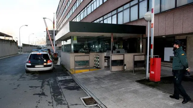 Cuartel de la Guardia Civil en Lonzas.CABALAR (EFE)