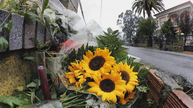 Flores en la nave de Asados. LAVANDEIRA JR