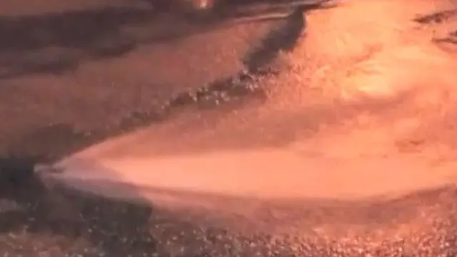 Imágenes de la supuesta purga de agua denunciada por Marea de Vigo