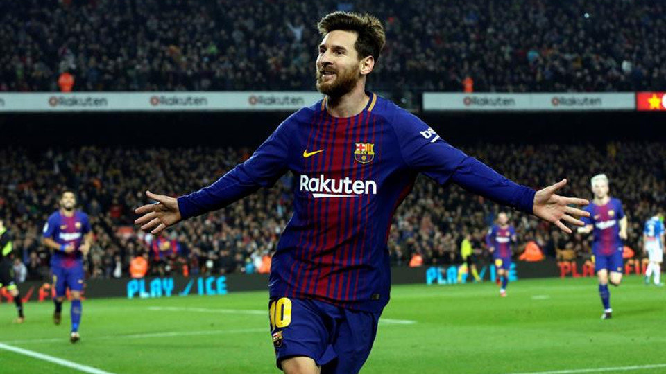 Messi celebra un gol. ALBERTO ESTÉVEZ (EFE)