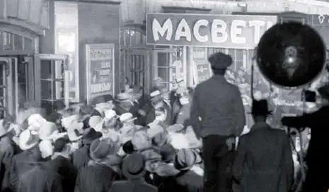 "Os clásicos non poden volver porque nunca marchan"