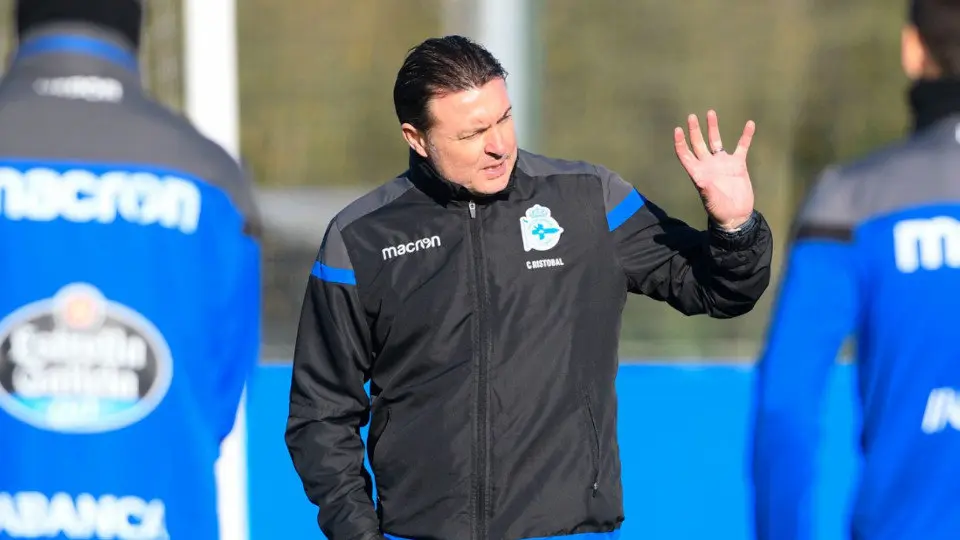 Cristóbal Parralo, en un entrenamiento con el Deportivo. RCD