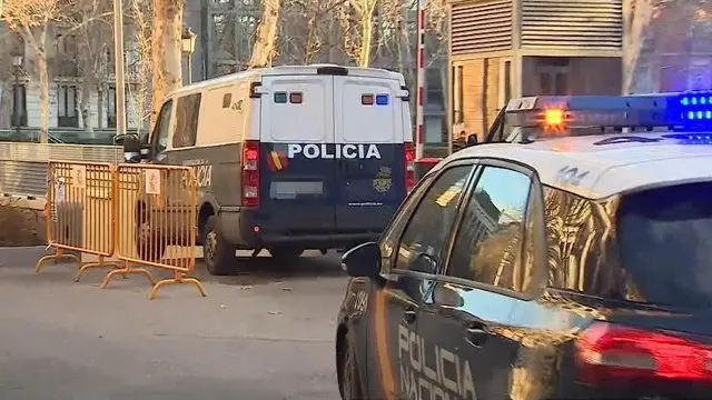 Furgón policial en el que fue trasladado Sito Miñanco a la Audiencia Nacional. EFE