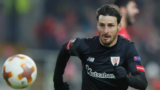 Aritz Anduriz, en un momento del Spartak  - Athletic. YURI KOCHETKOV (EFE)