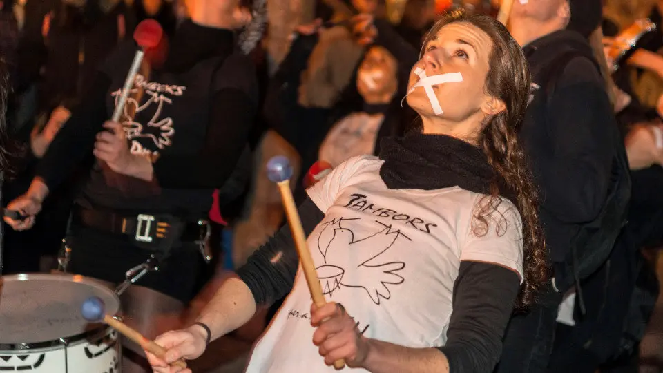 Participantes nunha marcha en Palma de Mallorca en apoio ao rapeiro Valtonyc. CATI CLADERA (EFE)