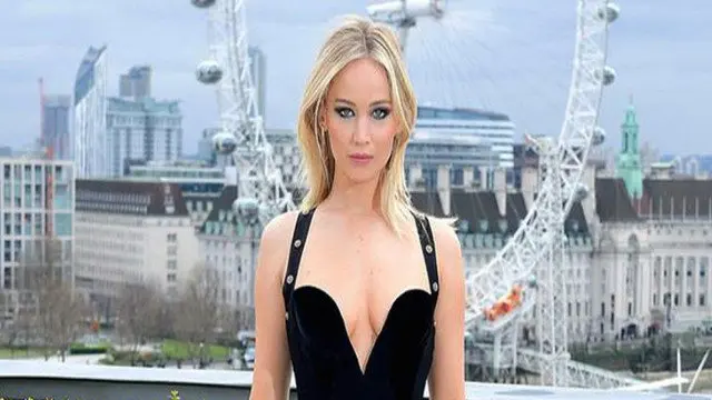 Jennifer Lawrence, con el vestido de la 'polémica'