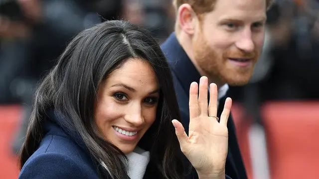 Meghan Markle e o príncipe Enrique. ANDY RAIN (EFE)