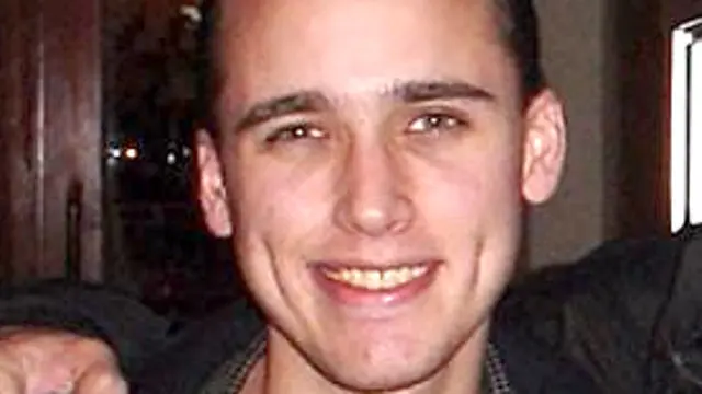 Adrian Lamo.MATTHEW GRIFFITHS (Wikipedia)