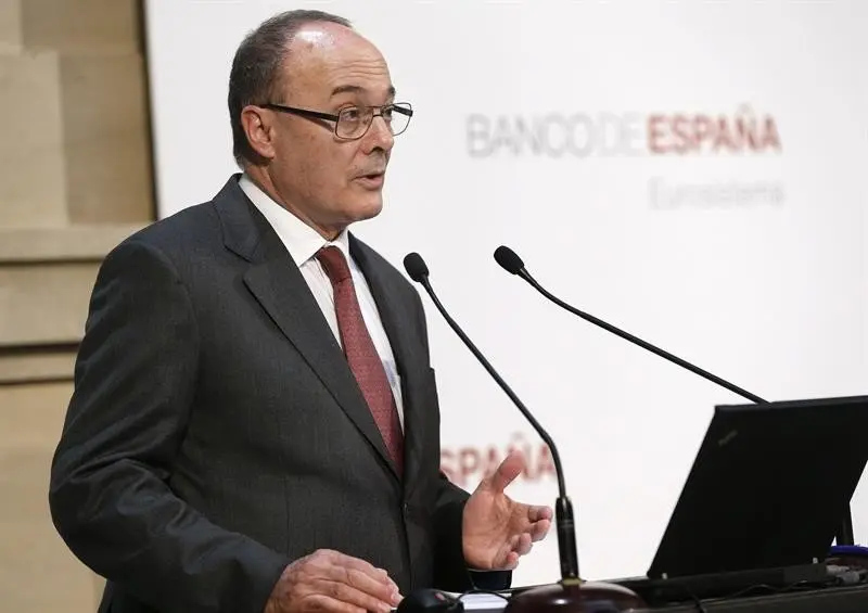 El gobernador del Banco de Espa&ntilde;a, Luis Mar&iacute;a Linde