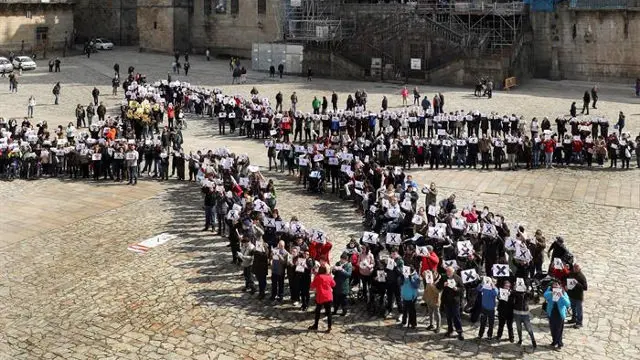 Un X humana en el Obradoiro. XOÁN REY