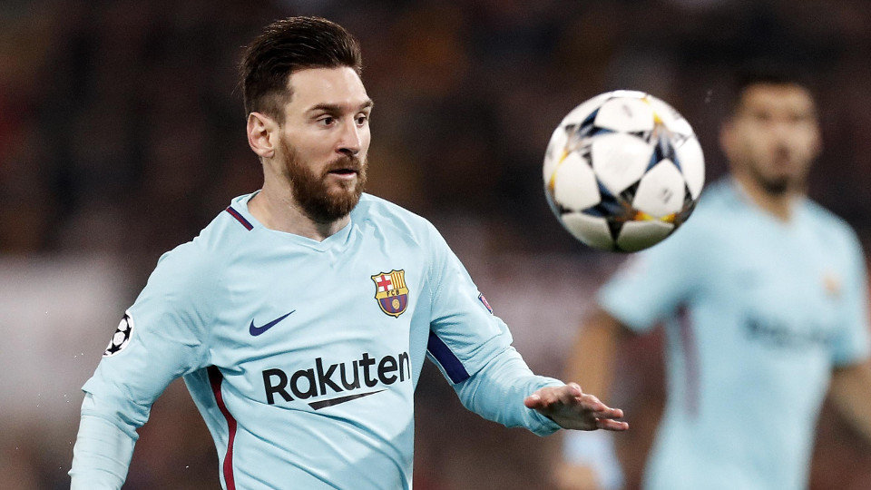 Messi, durante el partido ante el Roma, este martes. RICCARDO ANTIMIANI (EFE)