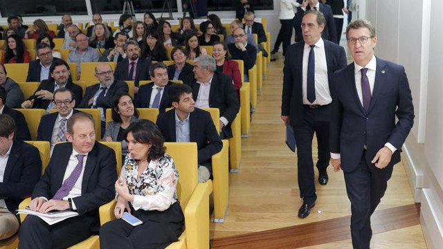 Alberto Núñez Feijóo preside el acto de seguimiento del Plan estratégico de Galicia 2015-2020. LAVANDEIRA JR (EFE)