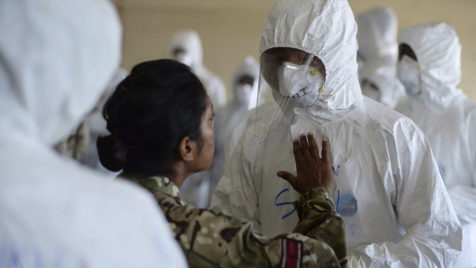 Lucha contra el ébola en Sierra Leona en 2014. EFE