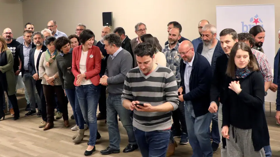 O encontro de Ana Pontón con alcaldes e responsables municipais do BNG de cara ás eleccións locais.XOÁN REY (Efe)