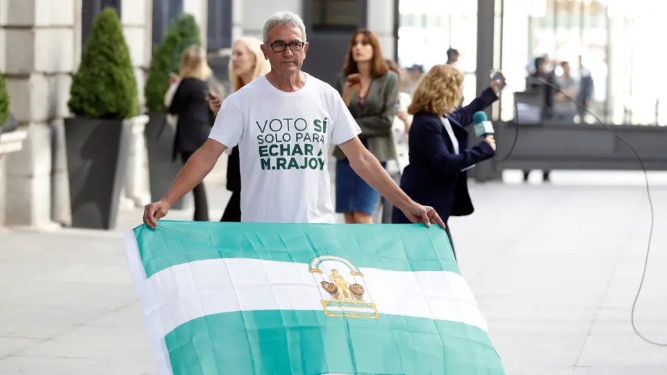 Las imágenes del segundo día de debate de la moción. JJ. GUILLÉN - J.LIZÓN - EMILIO NARANJO