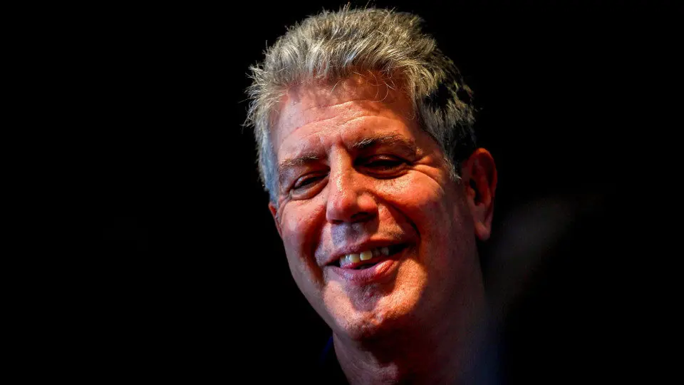 Anthony Bourdain durante la grabación de un programa de televisión en Lisboa. EFE/Jose Sena