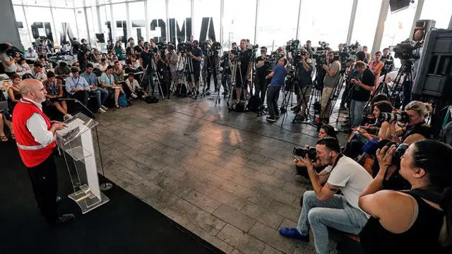 El subdirector general de Emergencias de la Generalitat, Jorge Suárez, durante la rueda de prensa. MANUEL BRUQUE