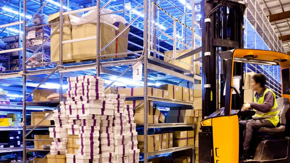 Movimiento de cargas. Delta Cargo