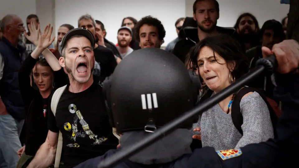 Protestas contra el desalojo de A Insumisa el pasado mes de mayo. CABALAR (EFE)