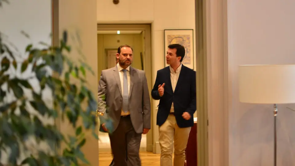 Ábalos y Caballero, este lunes en dependencias del Ministerio de Fomento. EP