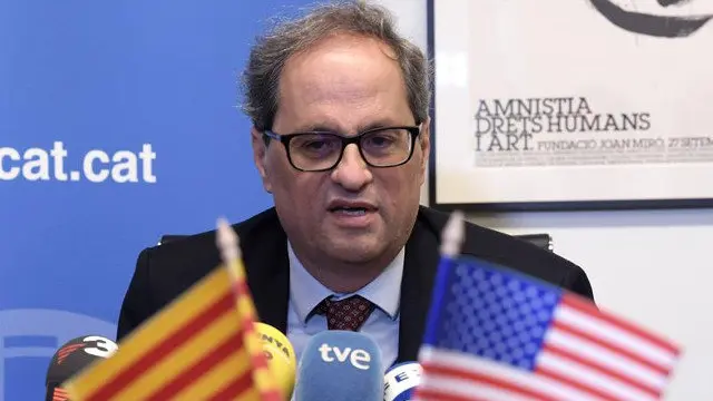El presidente de la Generalitat de Cataluña, Quim Torra, en la oficina comercial de la Genaralitat de Cataluña en Washington. LENIN NOLLY (EFE)