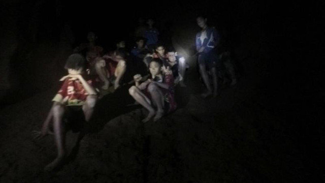 Los niños y el monitor atrapados en la cueva de Tailandia. EFE