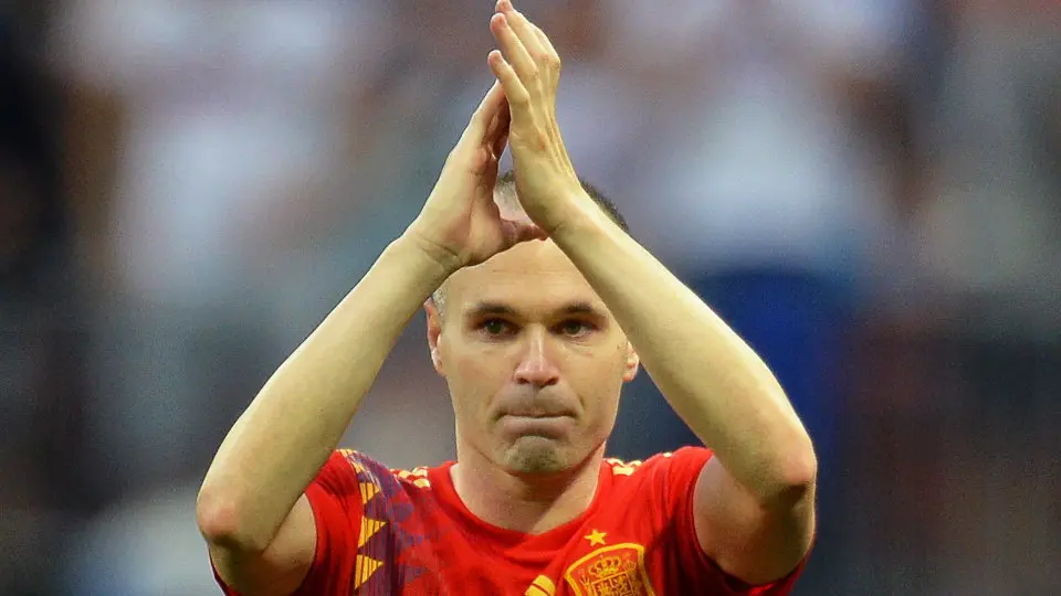 Andrés Iniesta, tras su último partido como internacional.PETER POWEL (EFE) 
