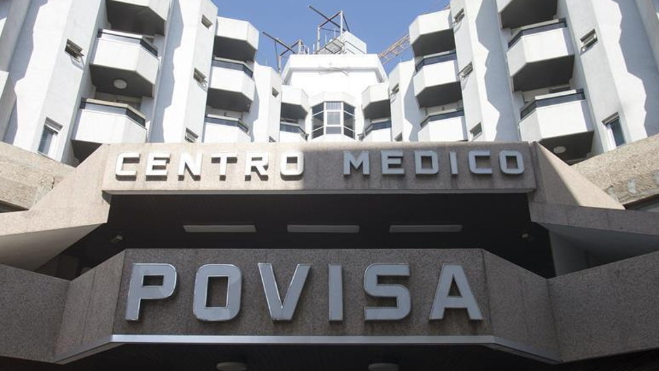 El primer fallecimiento en la comunidad se registró en el Hospital Povisa de Vigo. DP