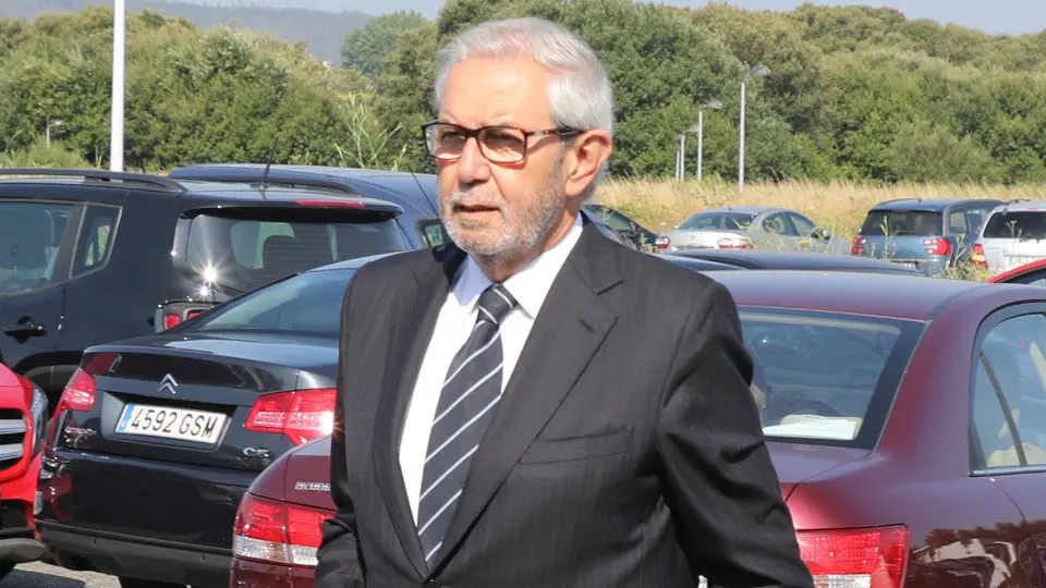 Emilio Pérez Touriño, en el funeral de Fernández Albor. PEPE FERRÍN