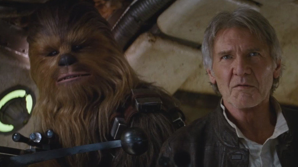 Han Solo (derecha) en la séptima entrega de 'Star Wars'. EP