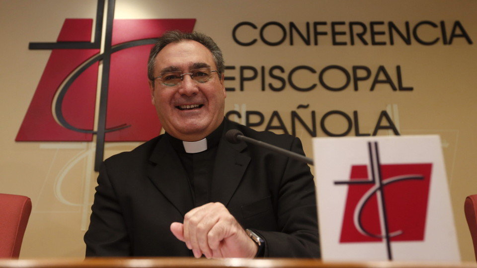 El portavoz y secretario general de la Conferencia Episcopal Española. en una foto de archivo. EFE