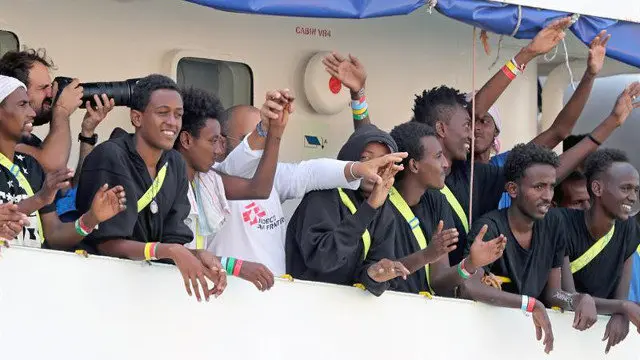 El Aquarius atraca en Malta. DOMENIC AQUILINA